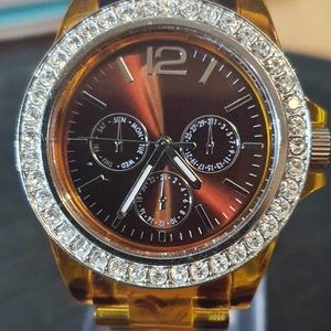 🦋10/$20🦋 FMDCT382 Silver Rhinestone /Brown Plastic Women's Watch
